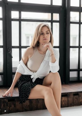 Проститутка Моника